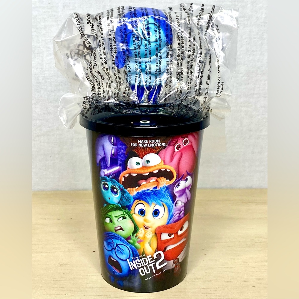 Disney Pixar Inside Out 2 Drink Topper Sadness Cup Lid Set Hard To Find